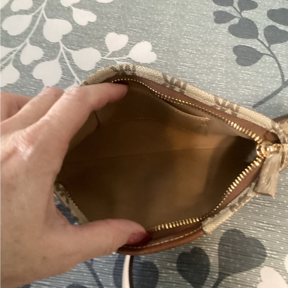 Michael Kors MK Logo Belt Bag / Waist Pack - Picture 4 of 5